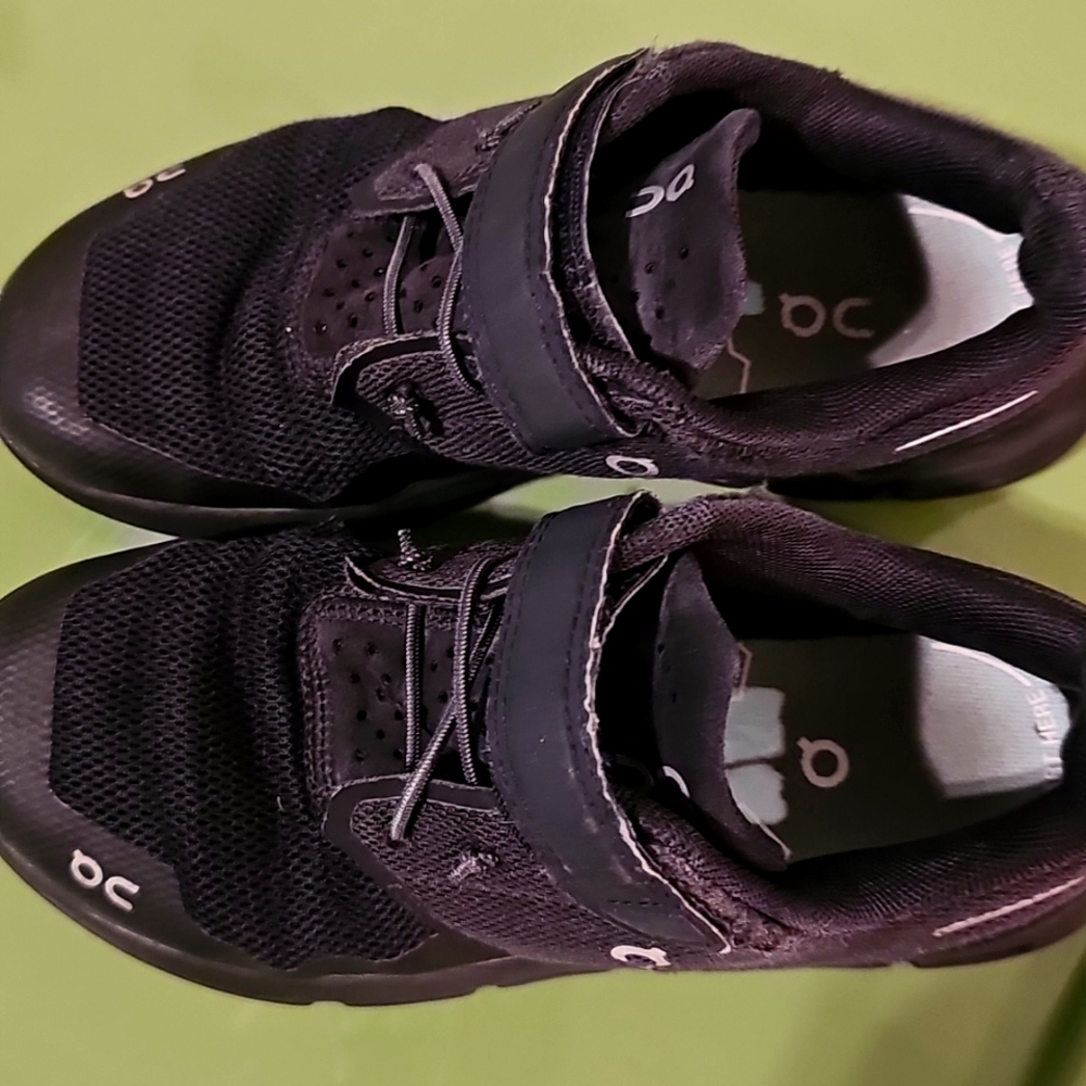 On Running Black Sneakers Casual Comfort